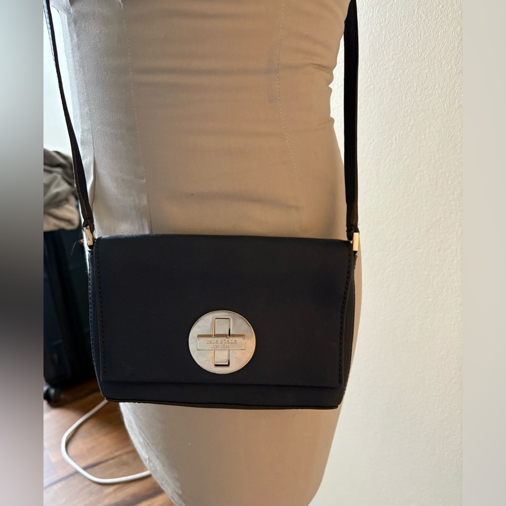 Kate Spade Sally Newbury Lane Navy Blue Saffiano Leather Crossbody Bag